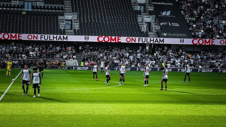 Fulham against Sheffield United. Copyright Adam Farquharson.